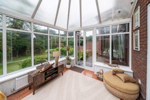 CON- click for photo gallery